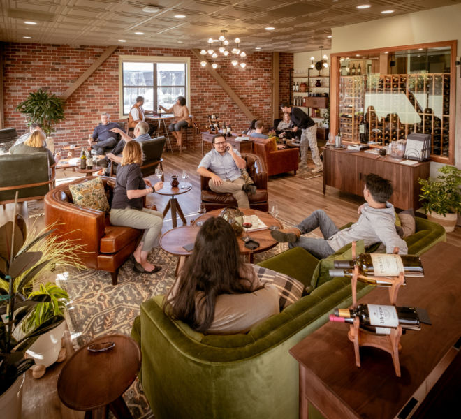NewFrontierLounge-7